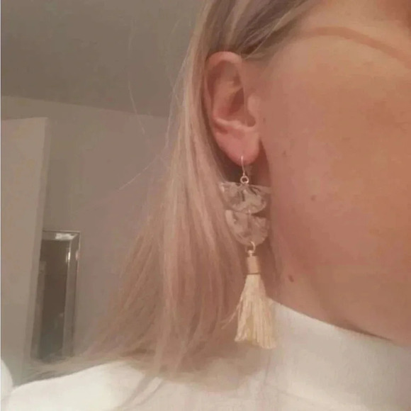 🎈4 LISTINGS FOR $20 Tassel Drop Earrings tortoise pattern earrings / marble - Picture 5 of 9